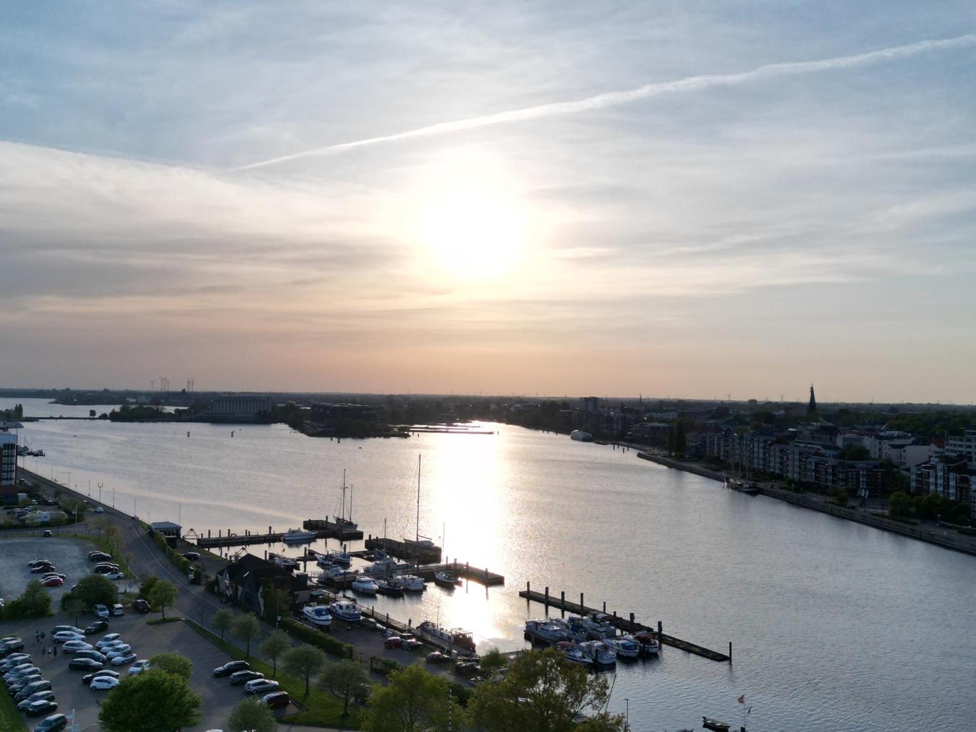 Strand-Apartment, Strandkorb, Meeresrauschen, Parkplatz Вильгельмсхафен Экстерьер фото