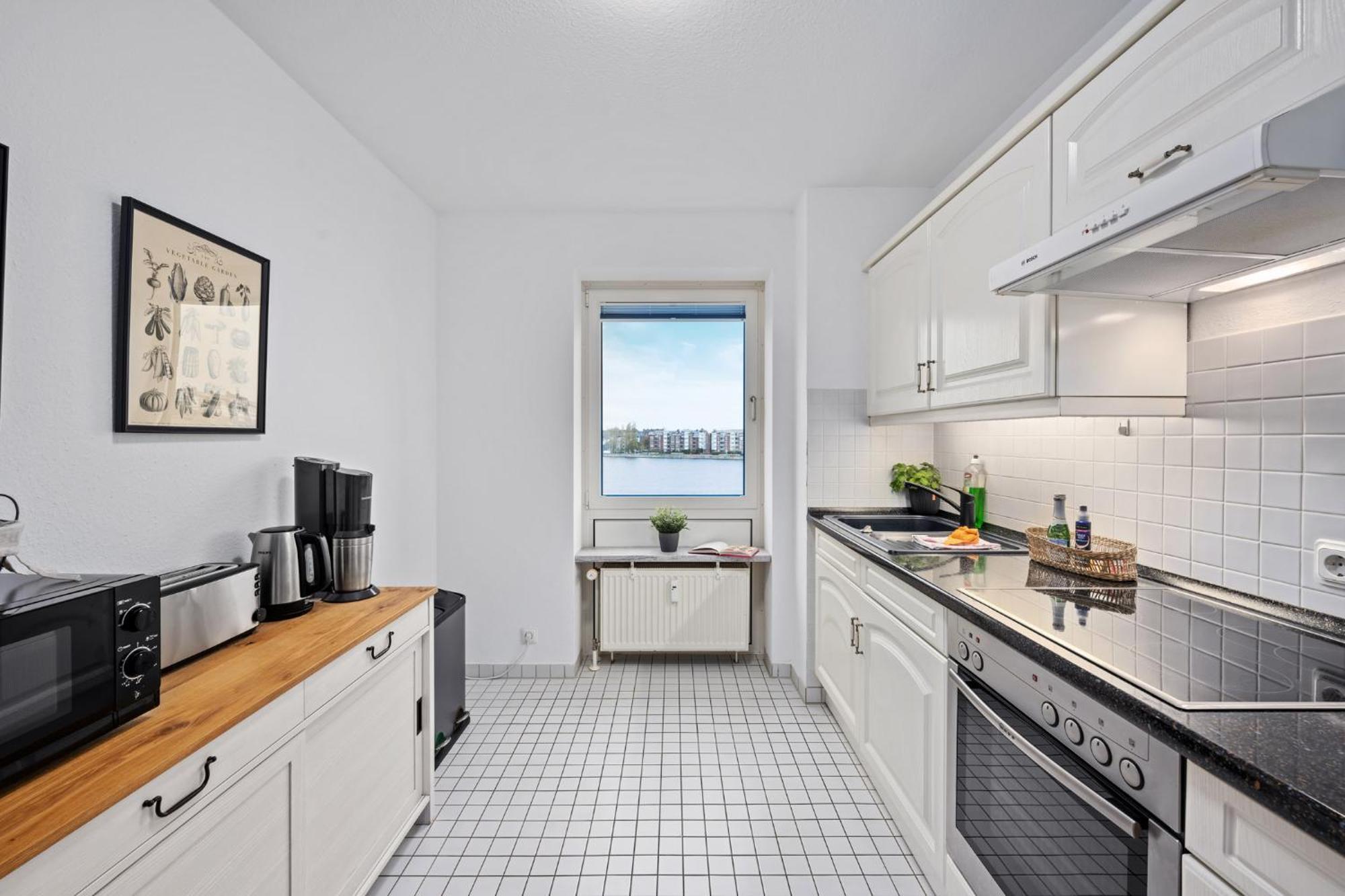 Strand-Apartment, Strandkorb, Meeresrauschen, Parkplatz Вильгельмсхафен Экстерьер фото